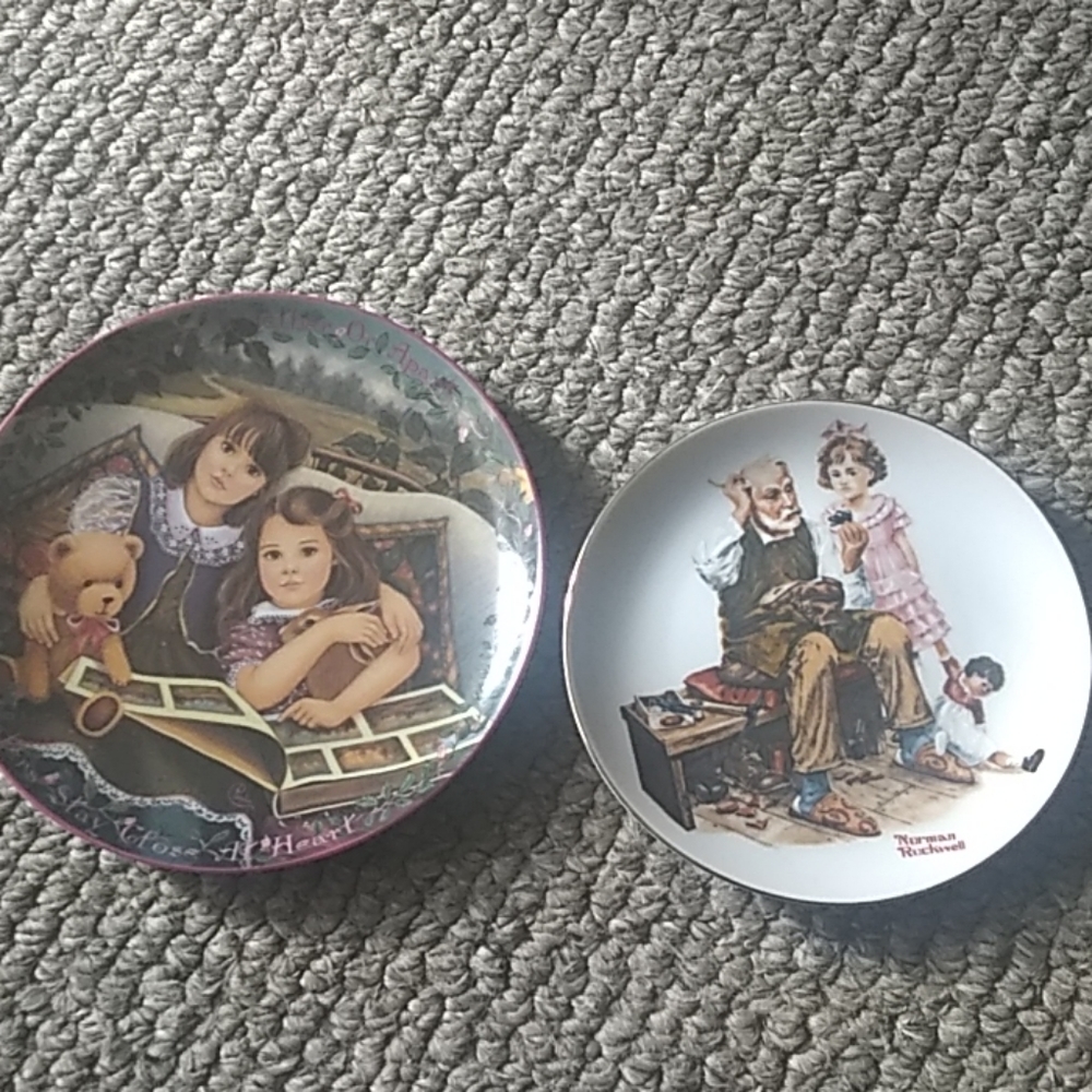 Collector edition Close at Heart and The Cobbler